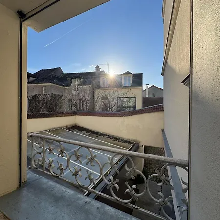 Calme Centre-ville -5' Gare Rer A-25' Paris *